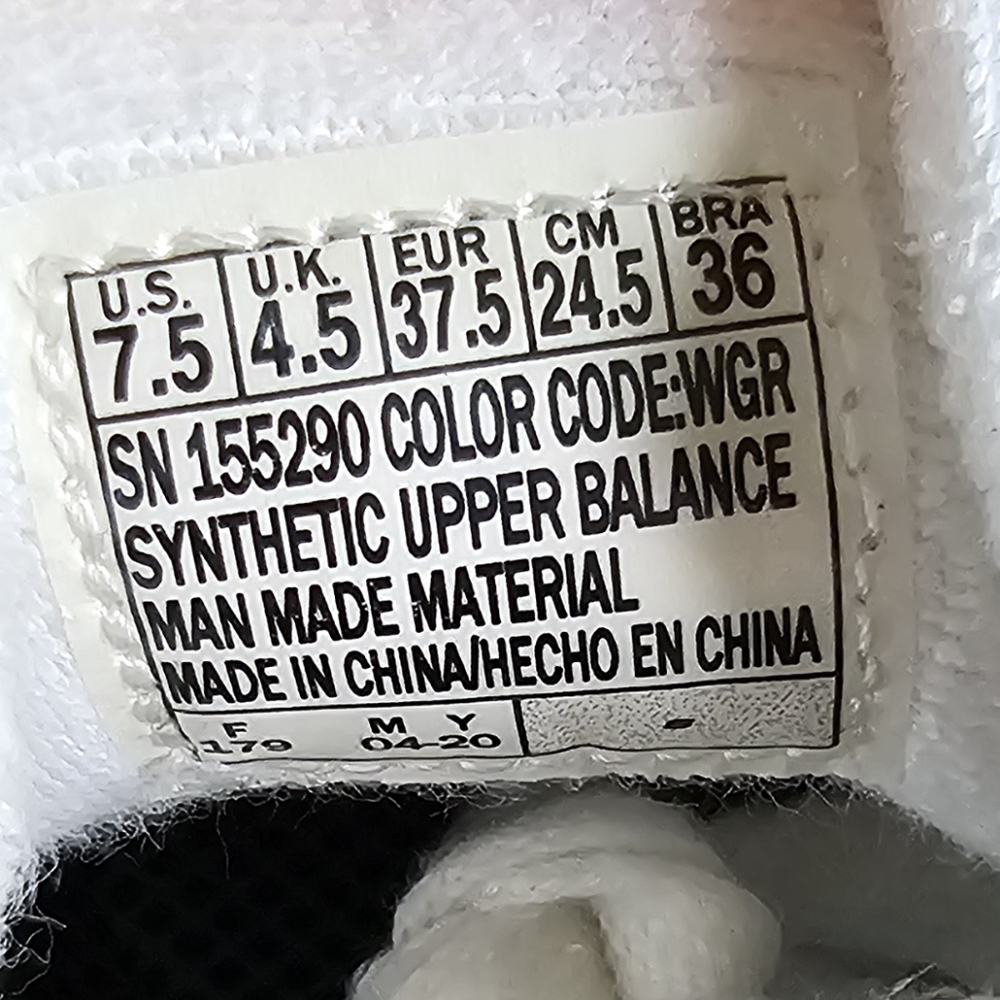 Skechers Women's Size 7.5 BT21 Chimmy BTS Jimin White Green Sneakers - Picture 2 of 8